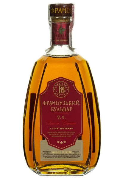 Коньяк Французкий бульвар VS 3 года 0.5 л