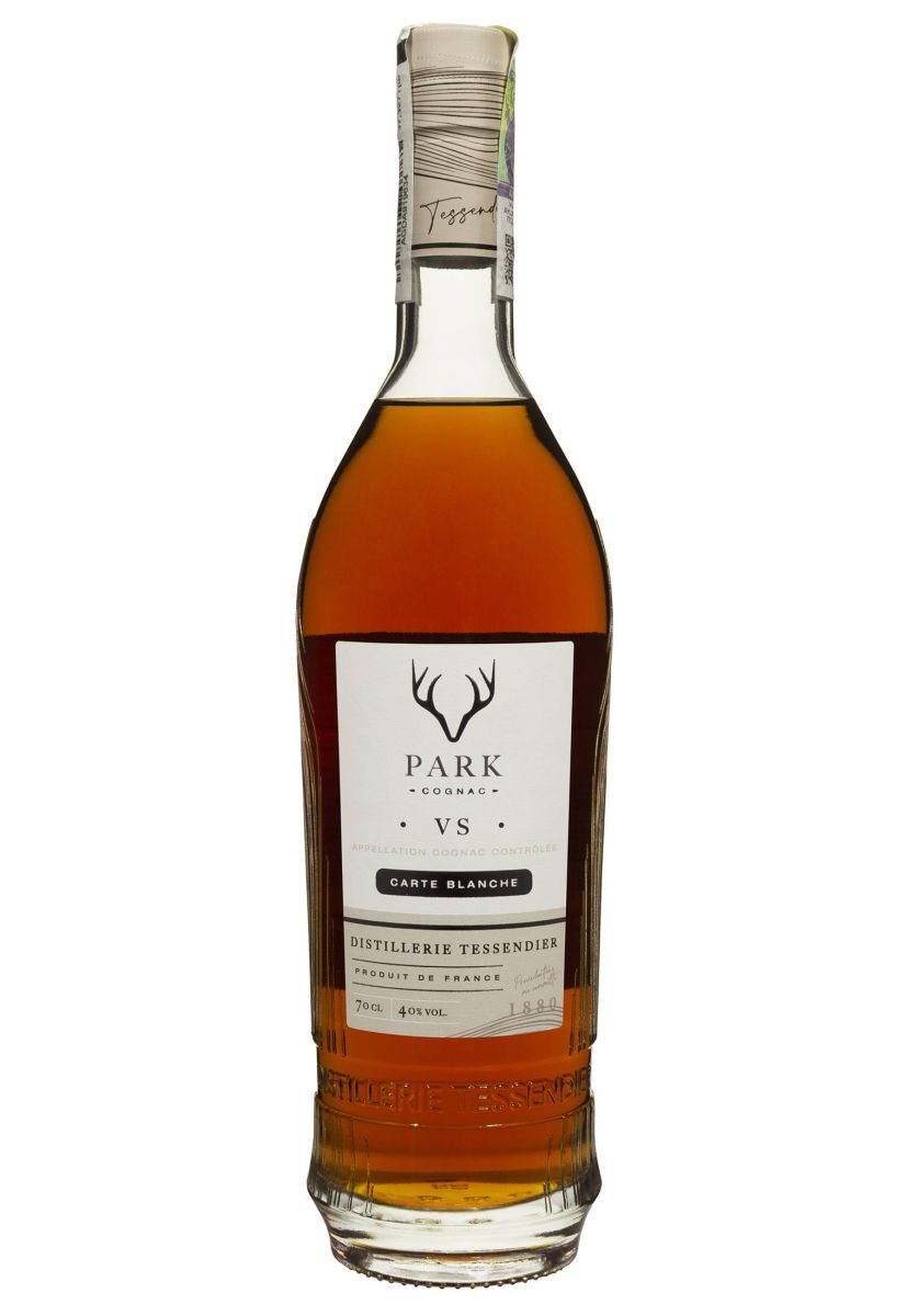 Коньяк Park VS Carte Blanche в коробке 0.7 л